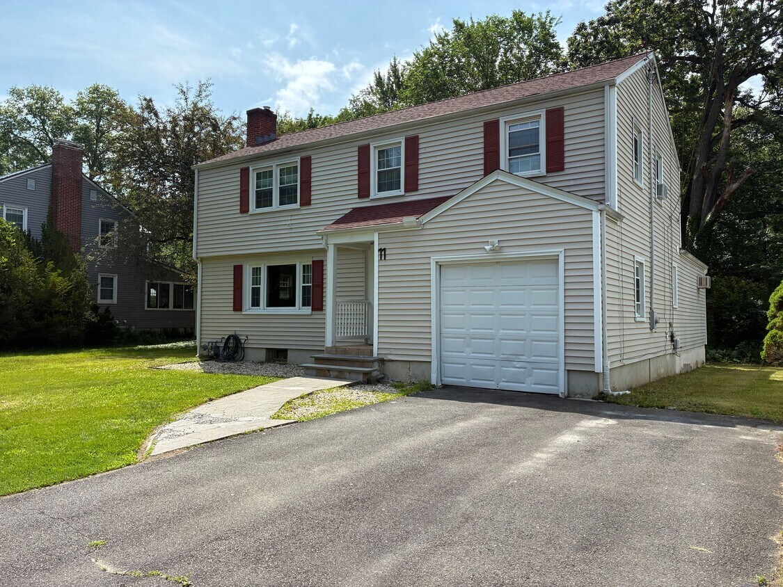 Primary Photo - 11 Lawler Rd