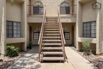 Building Photo - 930 N Mesa Dr