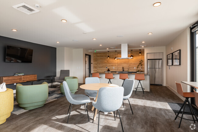 Alton Heartwood - Apartments in Issaquah, WA | Apartments.com