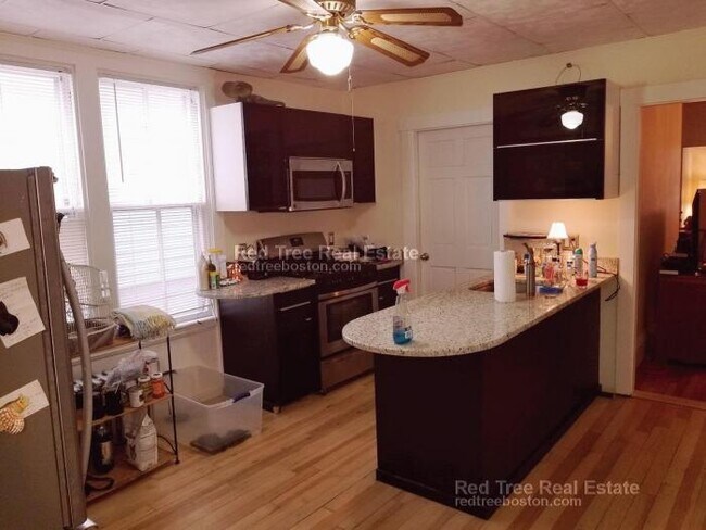 Foto del edificio - 2 bedroom in Chelsea MA 02150
