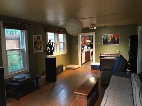 Foto del edificio - 4419 Barrow Ave