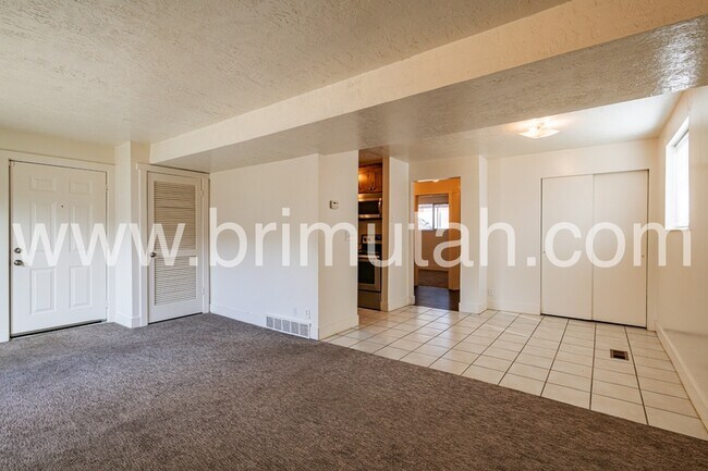 Foto del edificio - 4809 S 1740 E