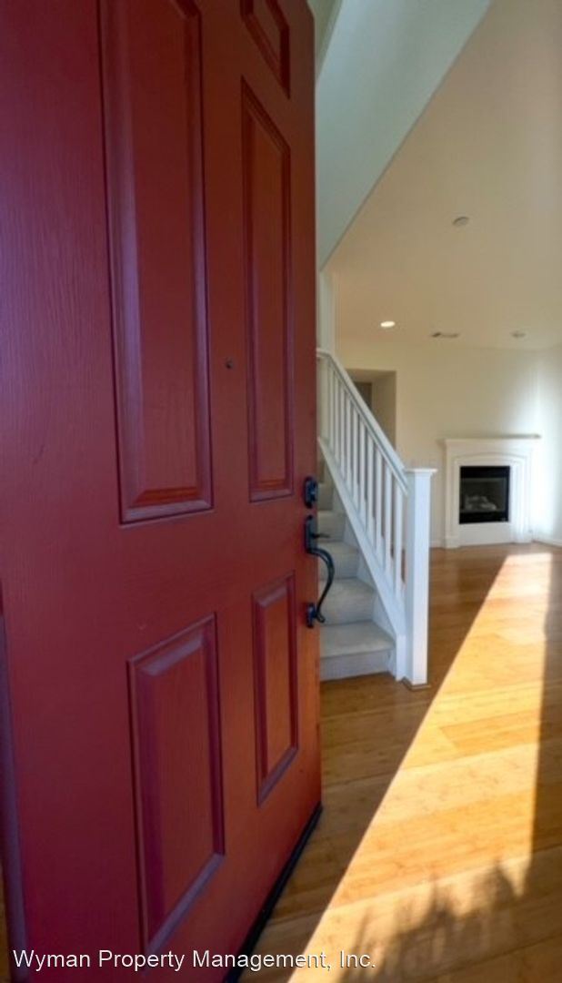 Foto del edificio - 3 br, 2.5 bath House - 735 Ponder Ct.