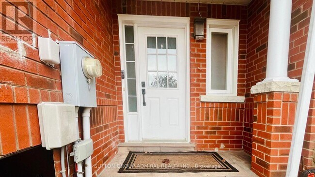 Building Photo - 22 Casa Grande St