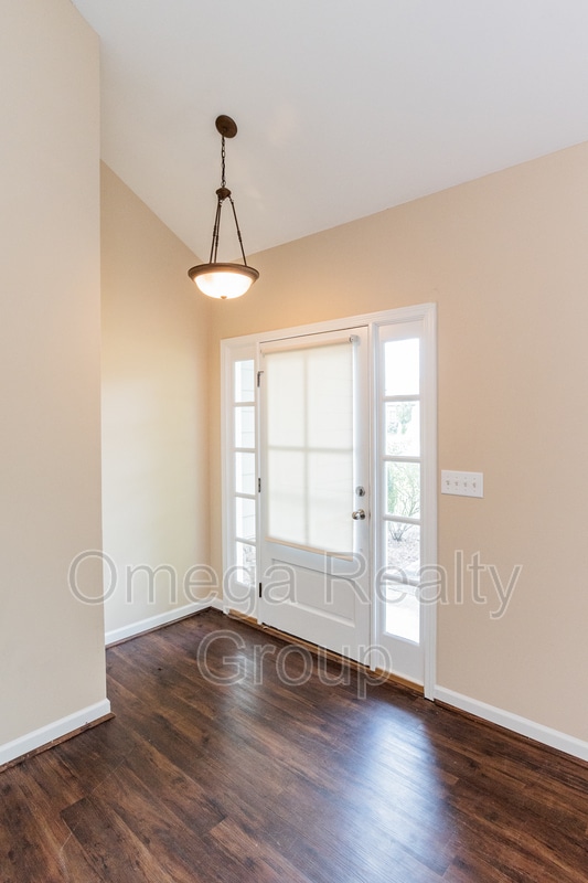 Foto del edificio - 203 Saratoga Ln