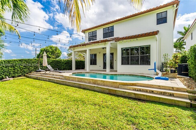 Foto del edificio - 8503 NW 41st St