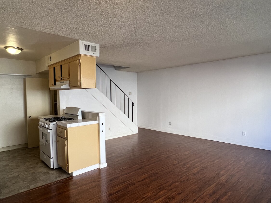 4181 Cuny Ave Unit 2, Sacramento, CA 95823 Apartments in Sacramento