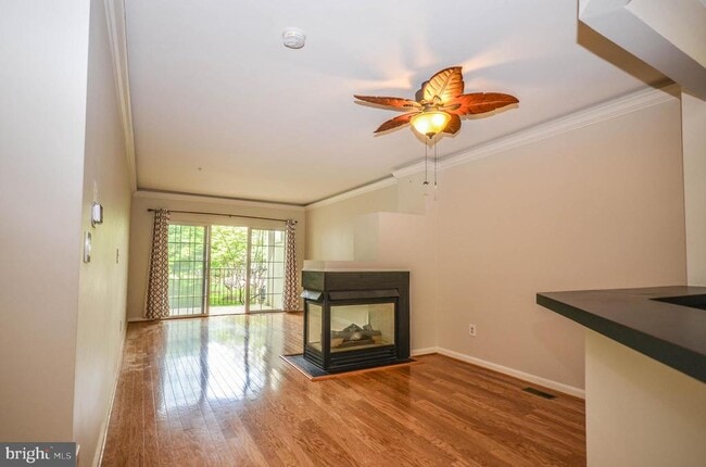 Building Photo - 8860 Ashgrove House Ln