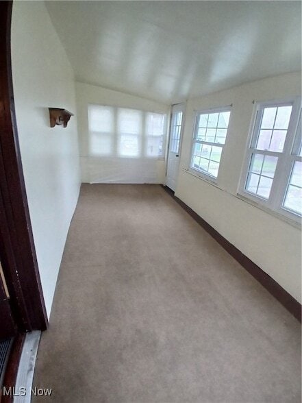 Foto del edificio - 809 Lakewood Ave