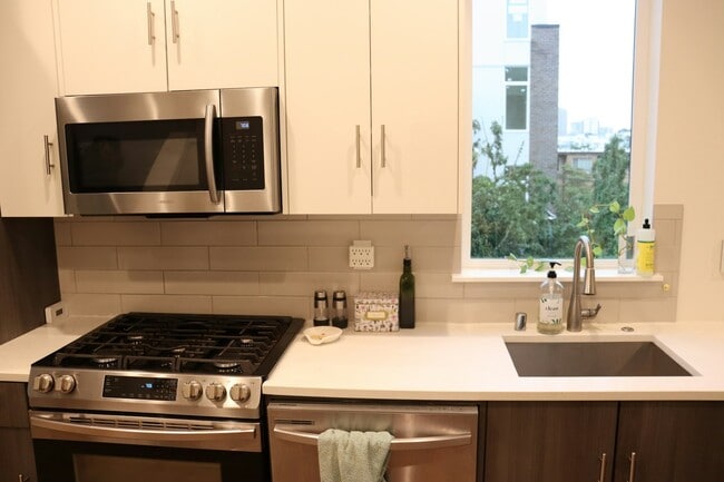 Foto del edificio - 511 11th Ave E