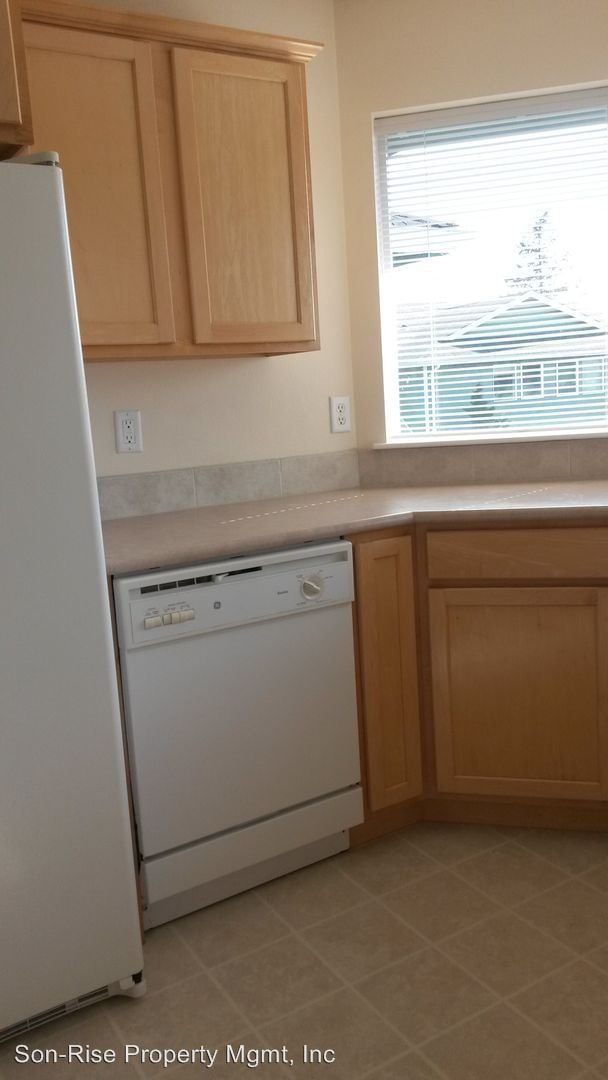 Foto del edificio - 346-346 E Bellis Fair Pkwy