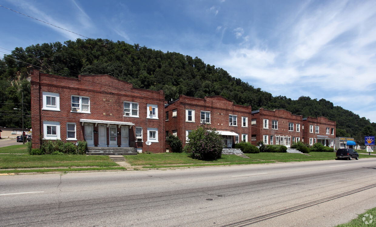 Primary Photo - 3417-3437 Rhodes Ave