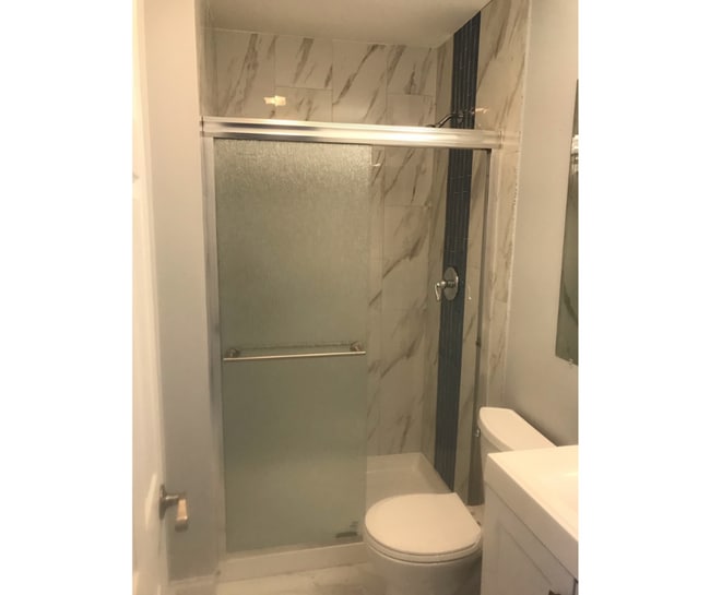 Building Photo - 928 Argonne Dr