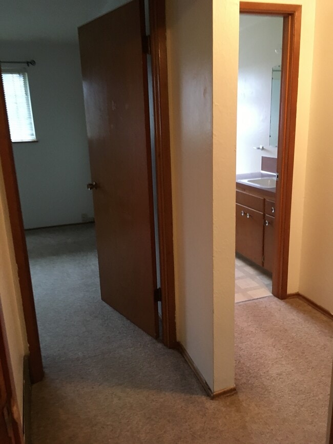 Entrance to bedroom and bathroom - 238 S 70th St