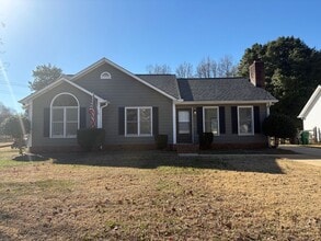 Building Photo - 1311 Hathshire Dr