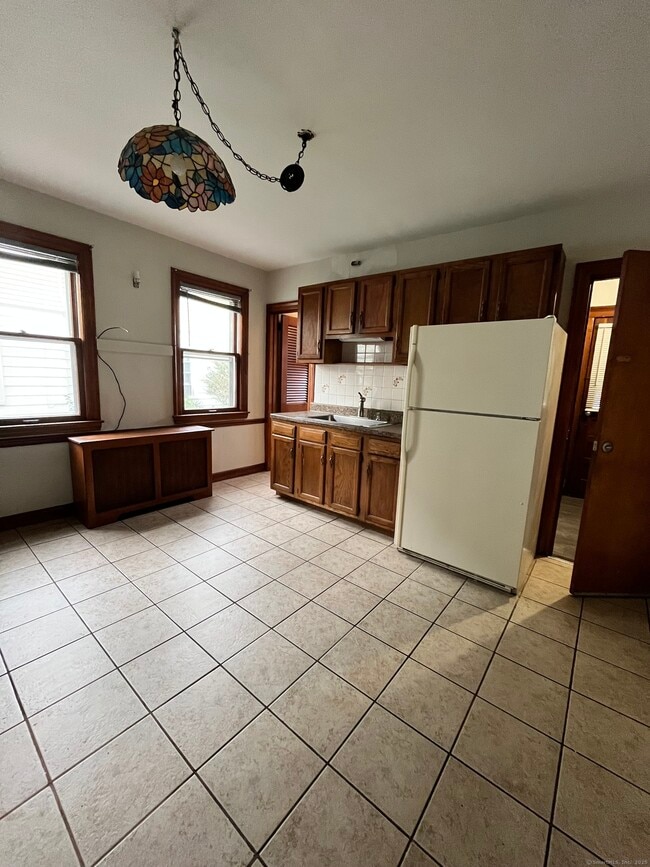 Building Photo - 267 Grandview Terrace