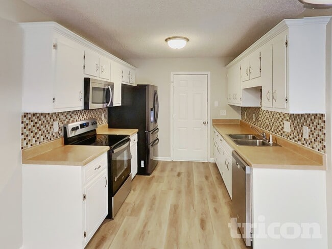 Building Photo - 1379 Scrub Oak Drive