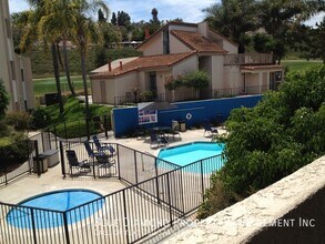 Building Photo - 2625 Pirineos Way