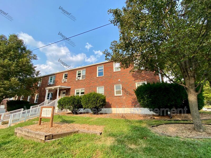 901 N 16 St Unit 203, Kansas City, KS 66102 Condo for Rent in Kansas City, KS