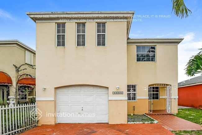 Building Photo - 14002 SW 161 Terrace