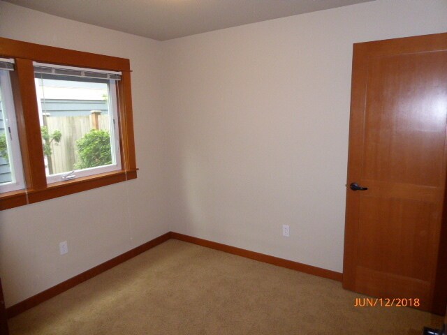 Foto del edificio - Beautiful 3 Bed 2.5 Bath Townhome near Sea...