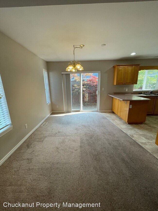 Foto del edificio - 3 br, 2.5 bath House - 4210 Archer Dr.