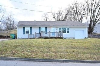 Building Photo - 1216 1st St