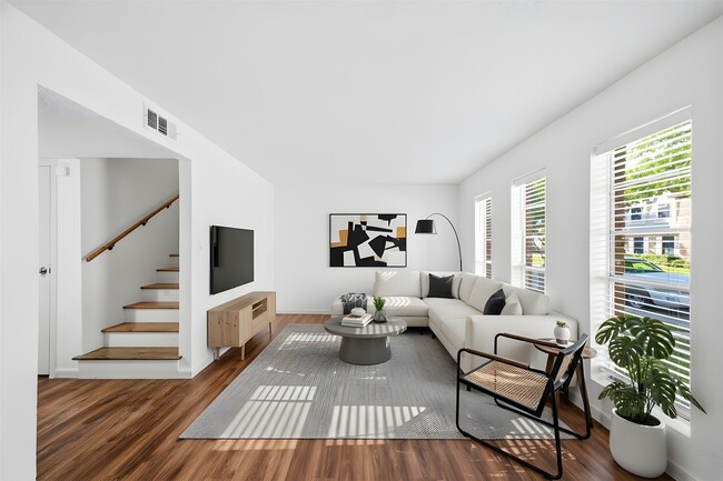 Foto del edificio - 11002 Hammerly Blvd