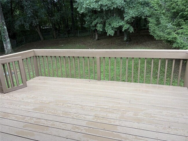 Building Photo - 5045 Bayberry Ct