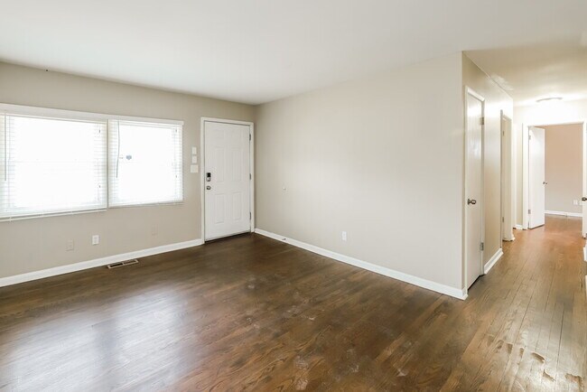 Foto del edificio - 11008 E 50th Terrace