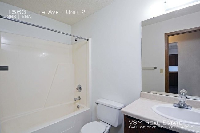 Building Photo - 3 bedroom in Newport MN 55055