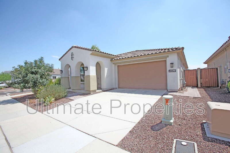 Foto principal - 19821 Exeter Blvd