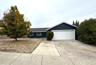 Building Photo - 1538 Stitzel Rd