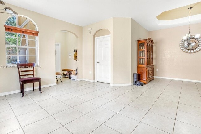 Building Photo - 14070 SW 50th Ct