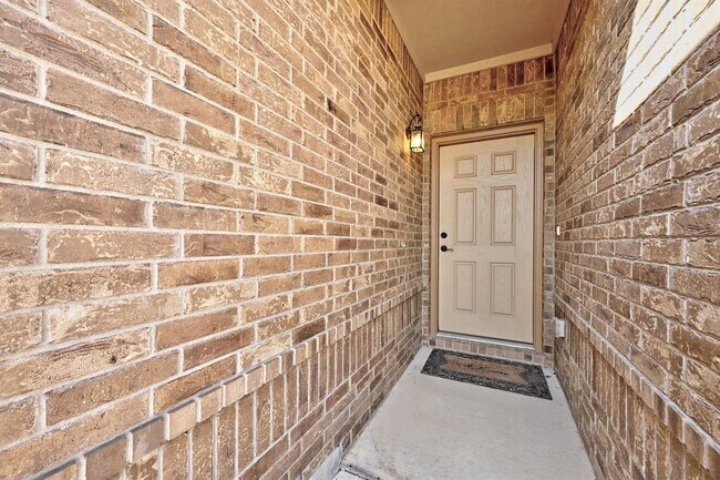 Foto del edificio - 245 Sheep Trail Dr