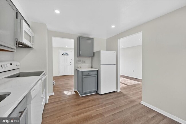 Building Photo - 3704 Ashboro Ct