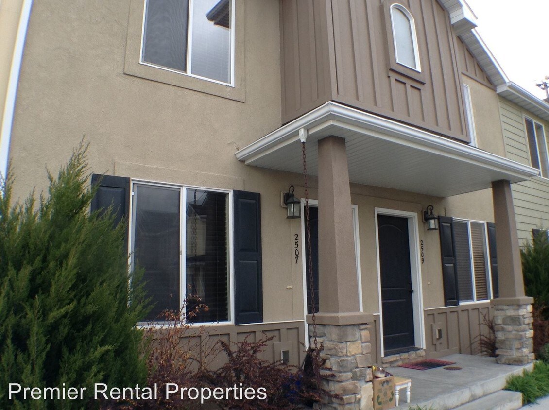 2507 Eagle Dr, Ammon, ID 83406 House Rental in Ammon, ID