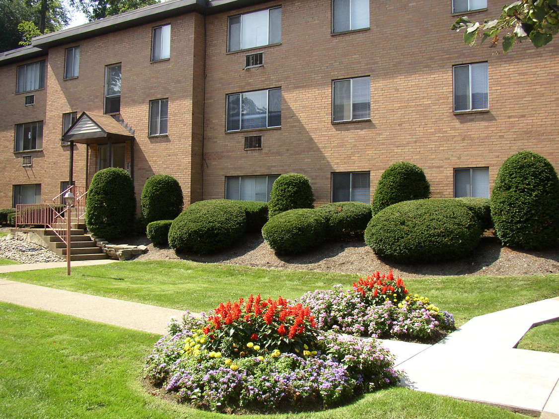 Velma Court - Apartments in Pittsburgh, PA | Apartments.com