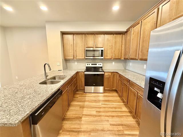 Foto del edificio - 6831 Bethany Dr