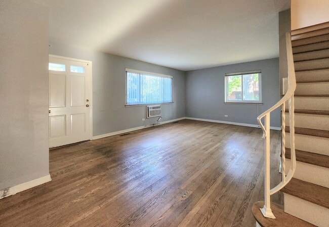 Building Photo - 1340 Greenwillow Ln