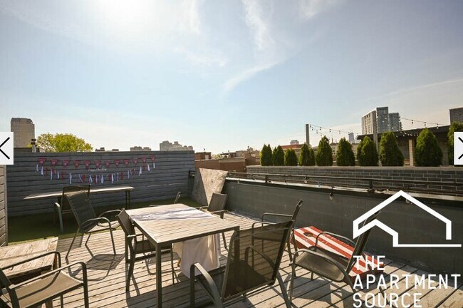 Foto del edificio - 2512 N Halsted St