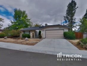 Building Photo - 2685 Polk St