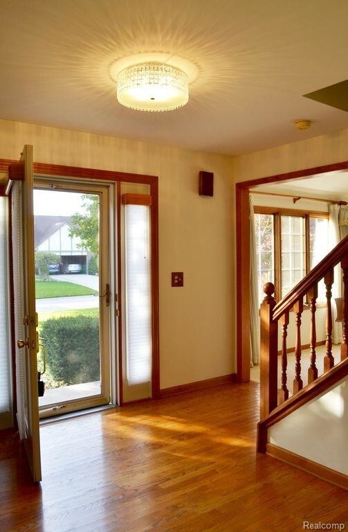 Building Photo - 24810 White Plains Dr
