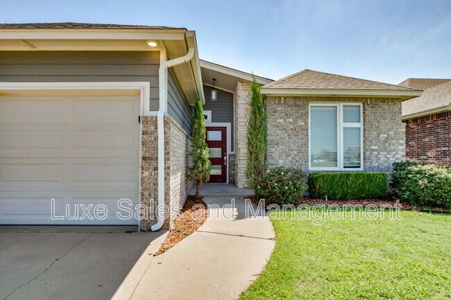 Building Photo - 10608 Glover River Dr