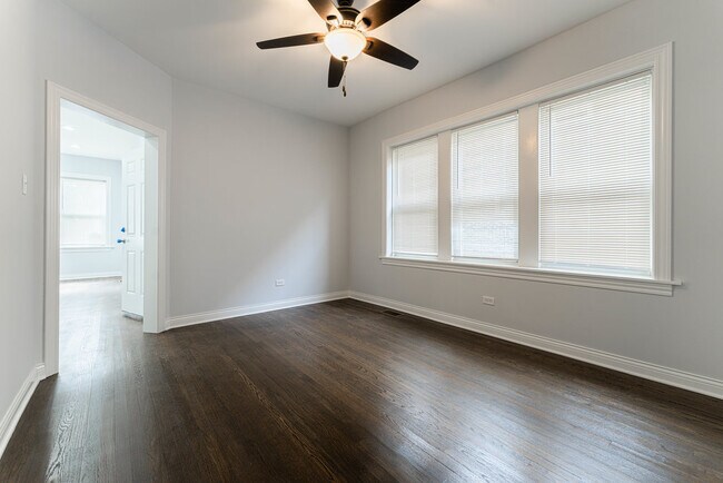 Building Photo - 4209 W Wilcox St