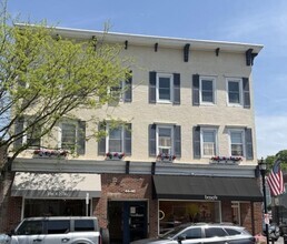 Building Photo - 44 Purchase St