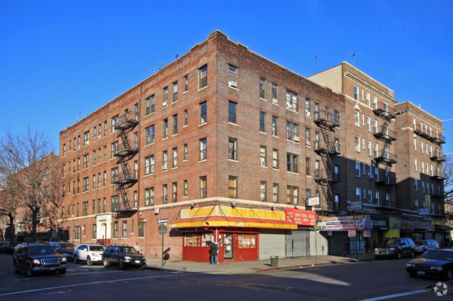 820 Franklin Ave - 1045 Union St