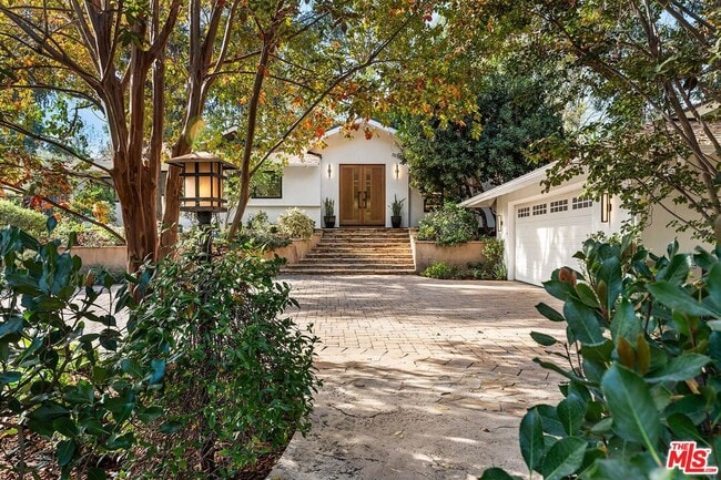 Foto del edificio - 4943 Palomar Dr