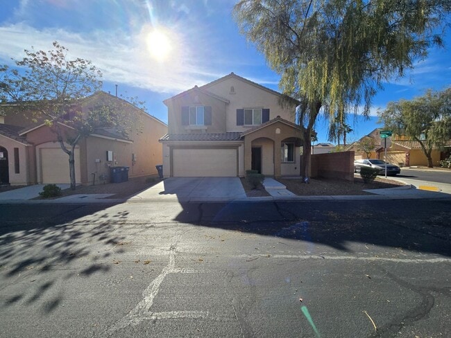 Foto del edificio - An Amazing 3 Bedroom Home in South East Las Vegas.