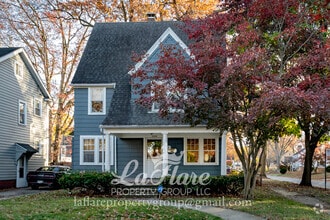 Building Photo - 2565 Portsmouth Ave